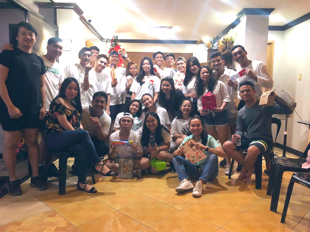 BDT_SanBeda's tweet image. To more years of growing as a team and loving as a family. 

Happy holidays from the Bedan Dance Theatre!
#RSSL