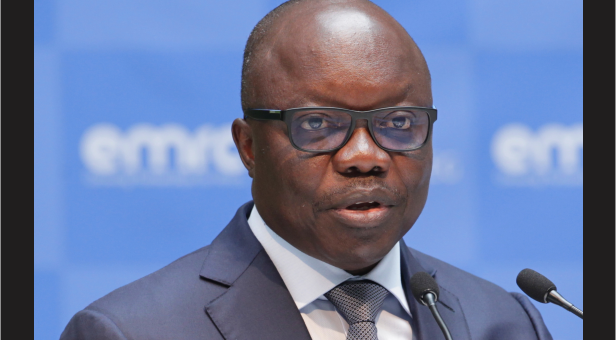 TheIconNg's tweet photo. Asaba Airport: Uduaghan blasts critics, says downgrade political - https://t.co/ux1ZDMTsvy https://t.co/8oFuqYoRtR