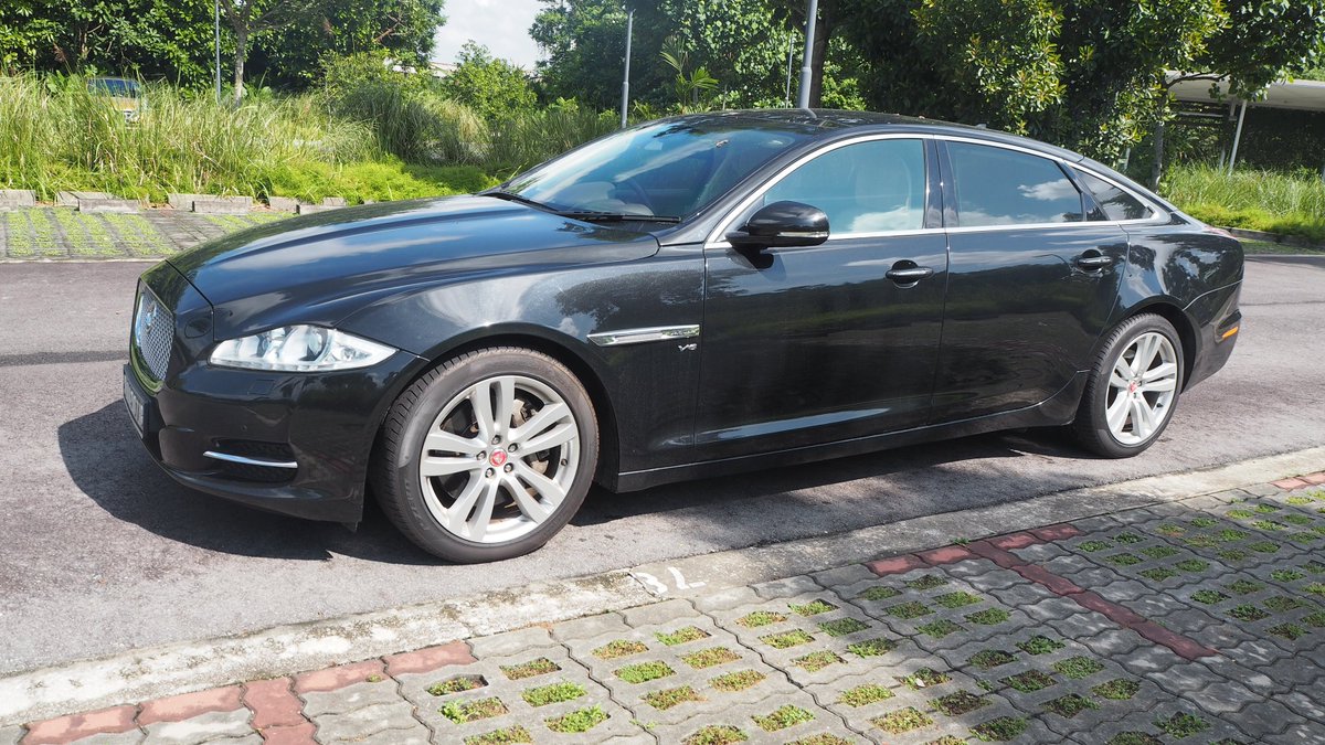 Jaguar Xj Singapore Car News Car Images And Videos In Malaysia Wapcar
