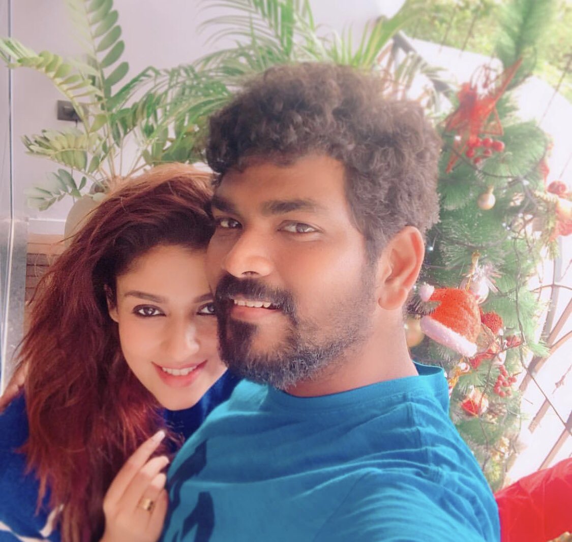 NayantharaU's tweet photo. Christmas Tree🎄is all set..Celebrations all over🎅#MerryChristmasAll #ChristmasJoy https://t.co/GofJMXOTsK