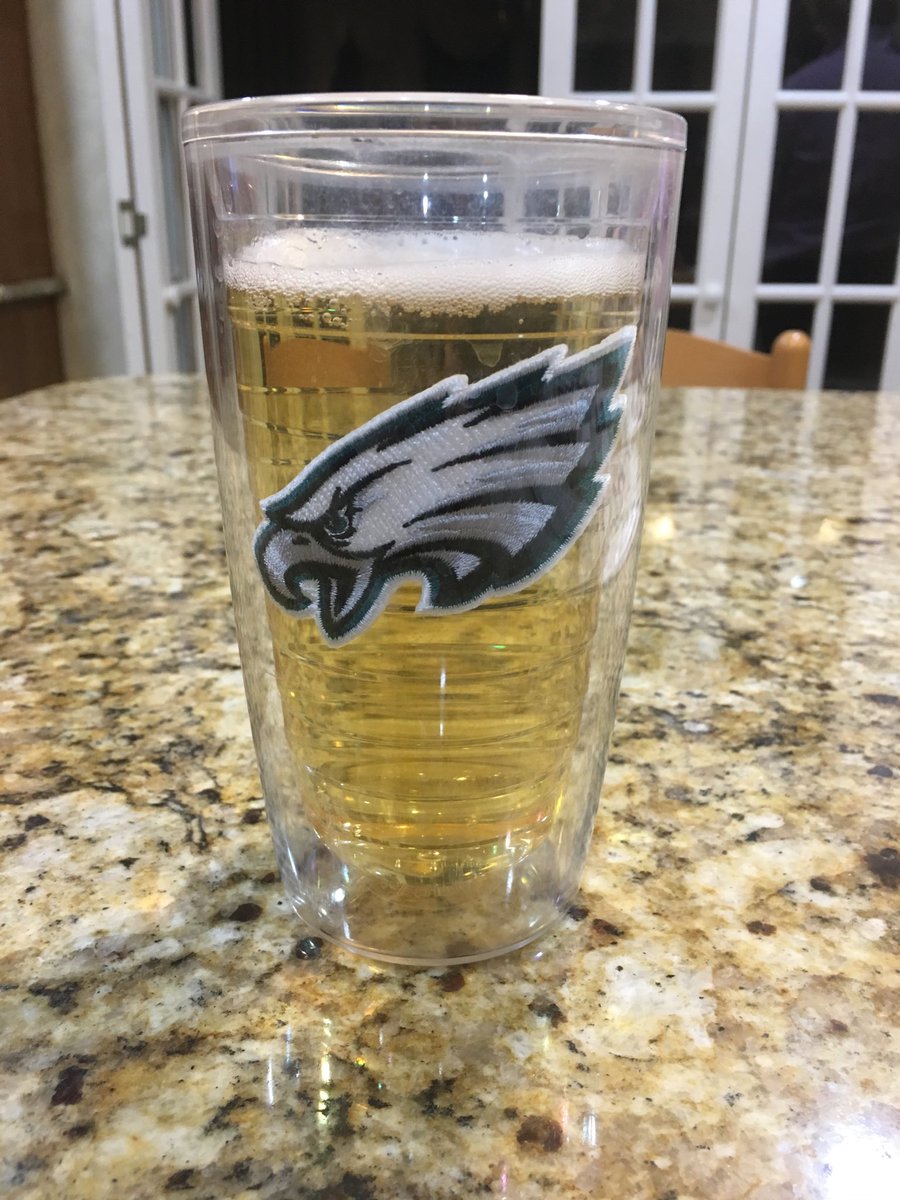 coachswope22's tweet photo. Celebrating 2 Fantasy Football Championships tonight and another #FolesMagic W
#FlyBirdiesFly 🏆🏆 https://t.co/0OWlqjlw2v