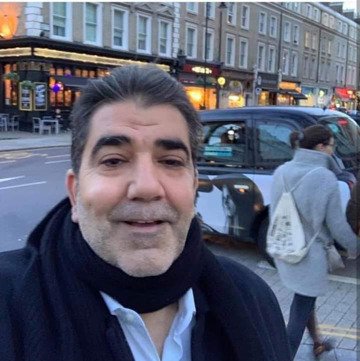 alihussein189's tweet photo. أبناء طائفتي يصرخون بالامس في الساحات مطالبين بتحسين أوضاعهم الإجتماعية وإيجاد فرص عمل لهم وها هو النائب في حزب الشيطان نوار الساحلي يمضي أوقاته في لندن 
قولوا لي يا شيعة لبنان متى ستعلنوها ثورة على أولياء نعمتكم؟
متى ستنتفضون ؟
هل تجرؤون؟ https://t.co/noIjZmH20G