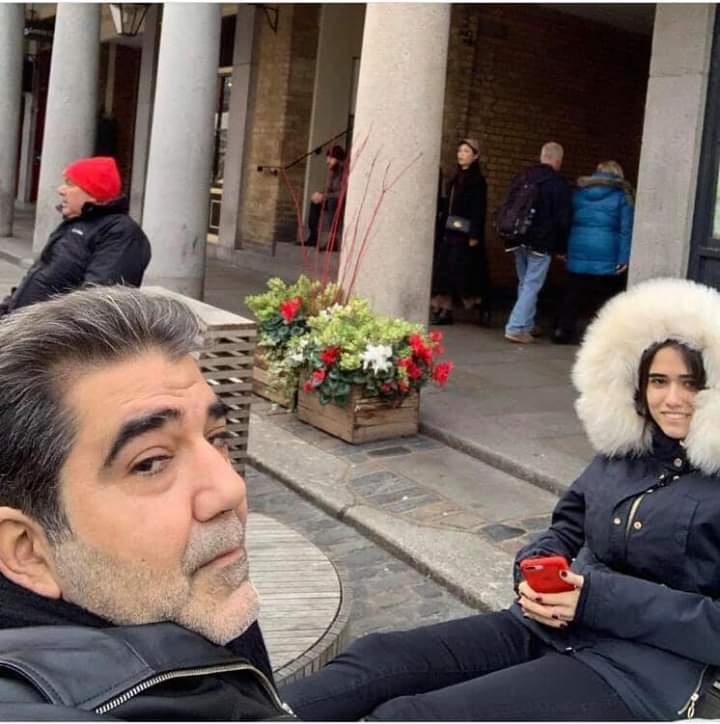 alihussein189's tweet photo. أبناء طائفتي يصرخون بالامس في الساحات مطالبين بتحسين أوضاعهم الإجتماعية وإيجاد فرص عمل لهم وها هو النائب في حزب الشيطان نوار الساحلي يمضي أوقاته في لندن 
قولوا لي يا شيعة لبنان متى ستعلنوها ثورة على أولياء نعمتكم؟
متى ستنتفضون ؟
هل تجرؤون؟ https://t.co/noIjZmH20G