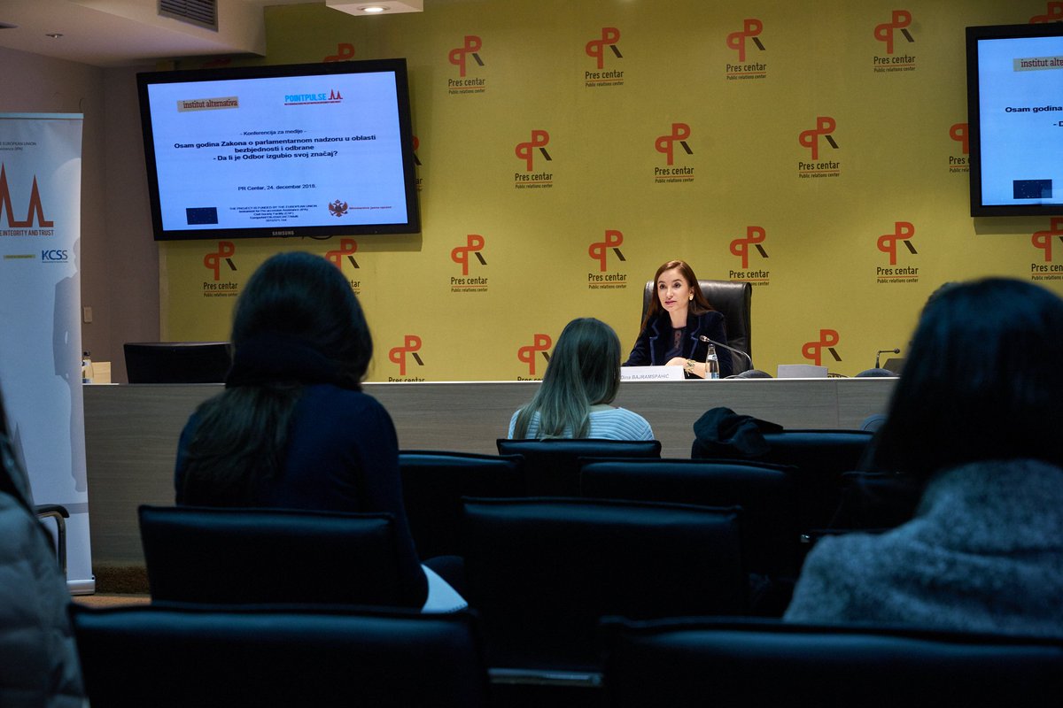 PRcentar's tweet photo. #FotoPriča sa pres konferencije @IA_Alternativa povodom osam godina od usvajanja Zakona o parlamentarnom nadzoru u oblasti bezbjednosti i odbrane 📸📷
#pointpulse #balkancops https://t.co/LkS5tsxYu1