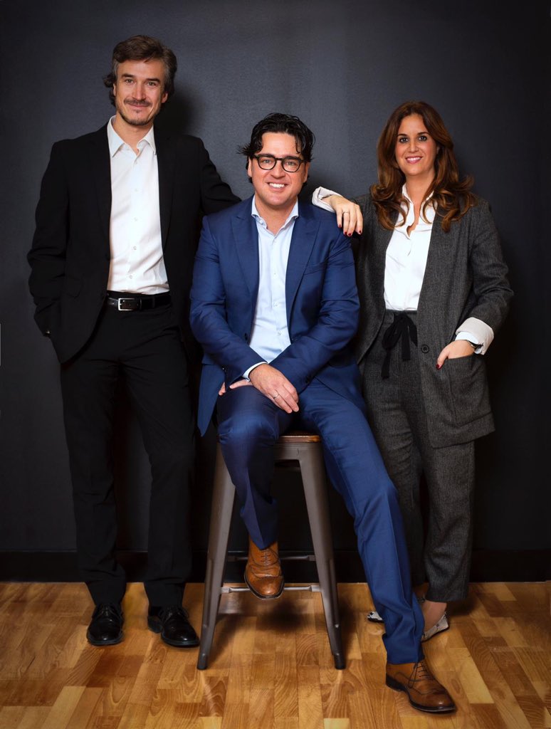 EcixGroup's tweet photo. Os deseamos una Feliz Navidad y un 2019 lleno de proyectos ilusionantes, y que @EcixGroup siga ocupándose de vuestra seguridad jurídica!! ¡Graciassss a todo el equipo que nos ayuda cada día a “cumplir” nuestros sueños!! #ecixteam @Carlos_A_Saiz @esaracibar @Alvaro_ecija https://t.co/ZHKyUhIj9Y