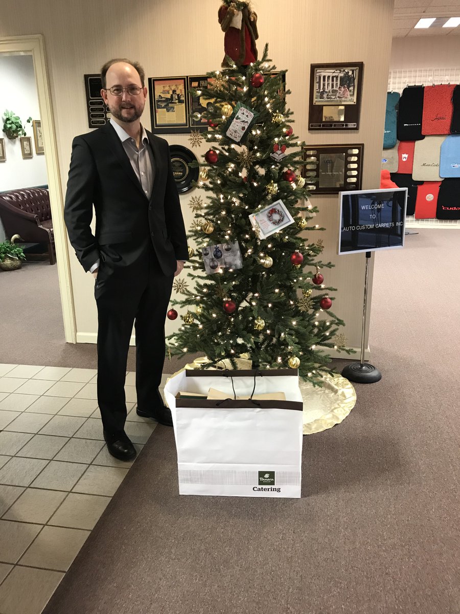 calhounchamber's tweet photo. Thanks to all our members that participated in our canned food drive! Our most giving member received a breakfast from Panera Bread for the office, so help us thank and congratulate Auto Custom Carpets! https://t.co/clZeYAS2Jn