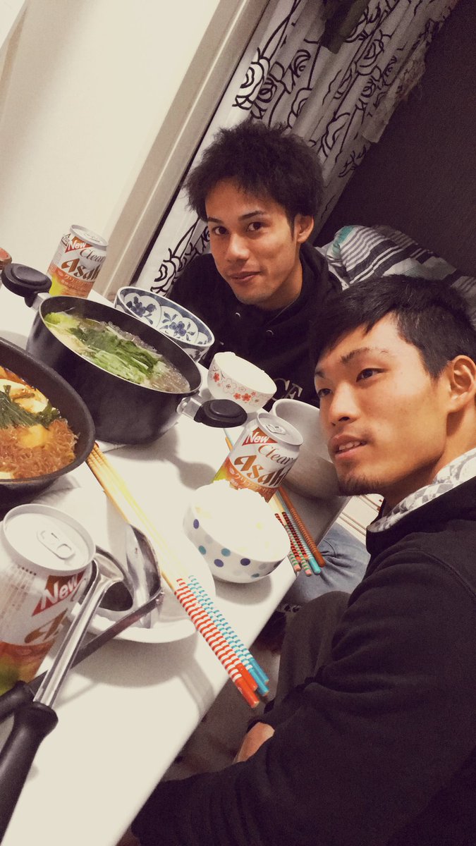 maaaya422's tweet photo. 12/22.23   韓国
現地人に間違えられまくった2日間でした🤣

釜山で美味しいもん食べて買い物して満足😚
まるちゃん連れてってくれてありがと♡

23.24    足立カップル宅にお泊り
こっちゃんたちありがとう
また遊び行くね〜😘 https://t.co/1HrXvlZrQs