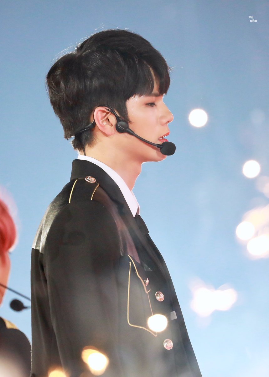ongongb1's tweet photo. #옹성우 
#워너원옹성우 
#OngSeongWu #ongseongwu https://t.co/Eb7GnLjpYD