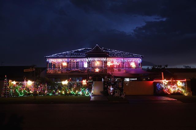 #Instagram Clear Island Waters- Dec 2018 #Xmas #Xmaslights #Christmas #ClearIslandWaters #ChristmasLights #Lights #Decorations #Goldcoast #Australia bit.ly/2AfHpZX