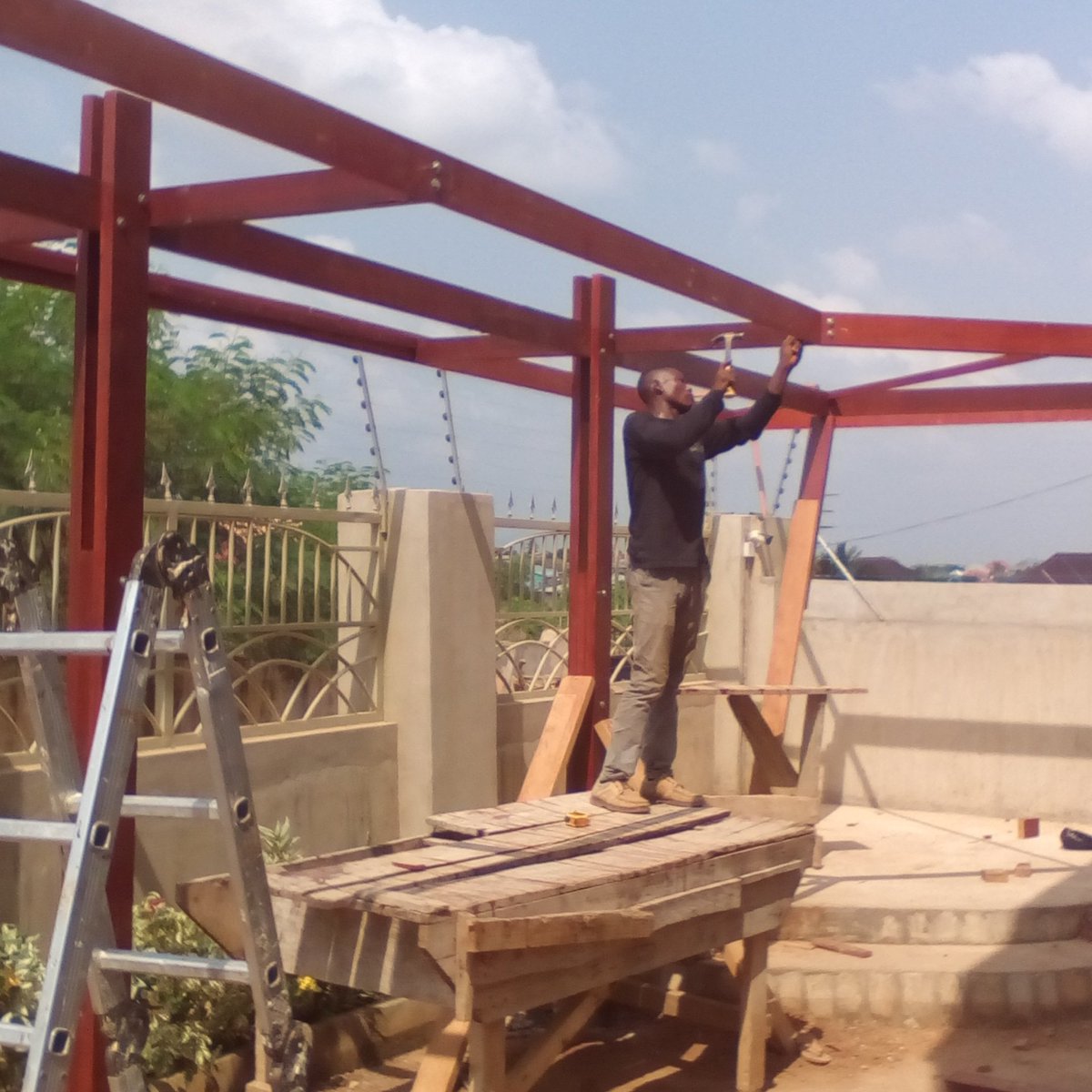 work_row's tweet image. 