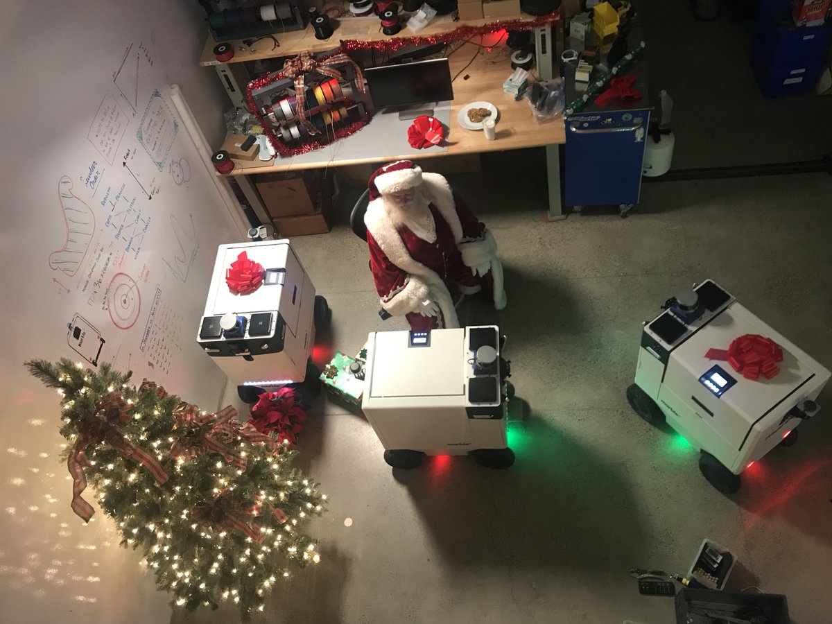 One final check before the big delivery. 🎁 Ready to Roll! 
#marblerobot #delivery #ChristmasEve
