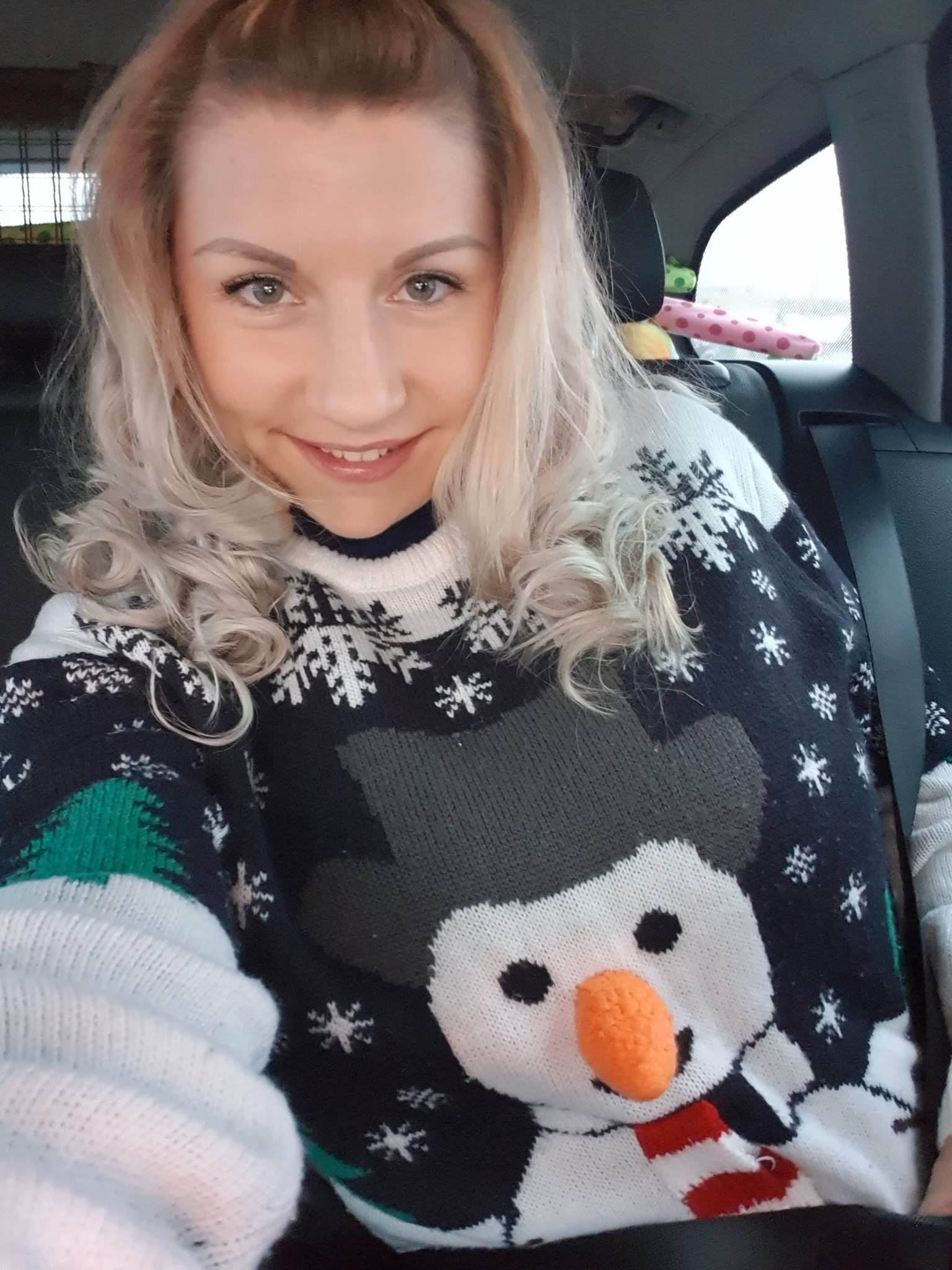 Samanta Lily on Twitter: "Happy Christmas to everyone 😘…