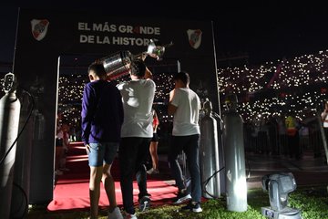 Προβολή εικόνας στο Twitter