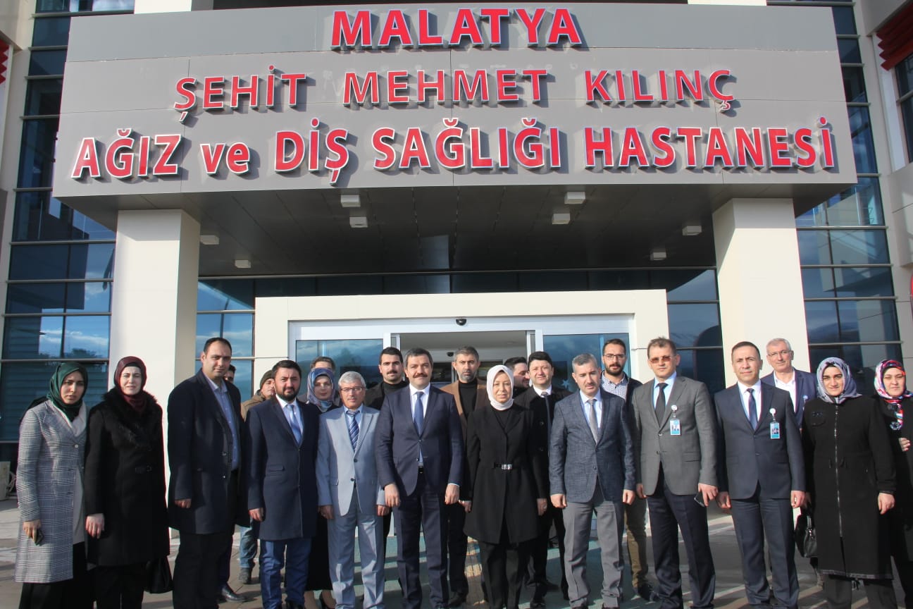 oznur calik on twitter sehit mehmet kilinc agiz ve dis sagligi hastanesi ni ziyaret ederek incelemelerde bulunduk ziyaretimizde hemsehrilerimizle sohbet ettik gecmis olsun dileklerinde bulunduk https t co 2a4f4tqh3z twitter