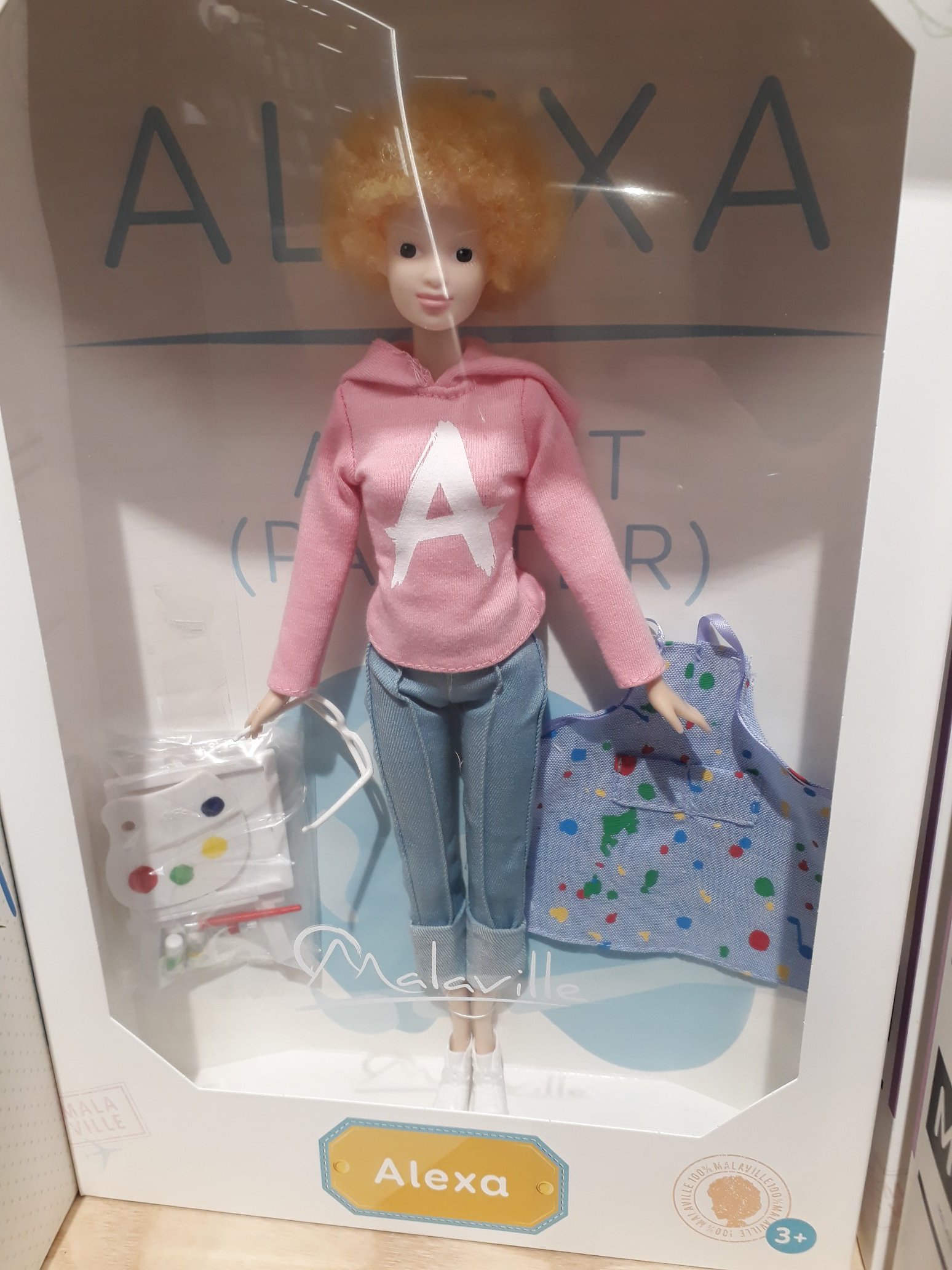 Continent inflatie Pijlpunt Kate Bartlett on Twitter: "Very happy to see an albino 'Barbie' in South  African shops. A good initiative. https://t.co/yoY6gIDwaP" / Twitter