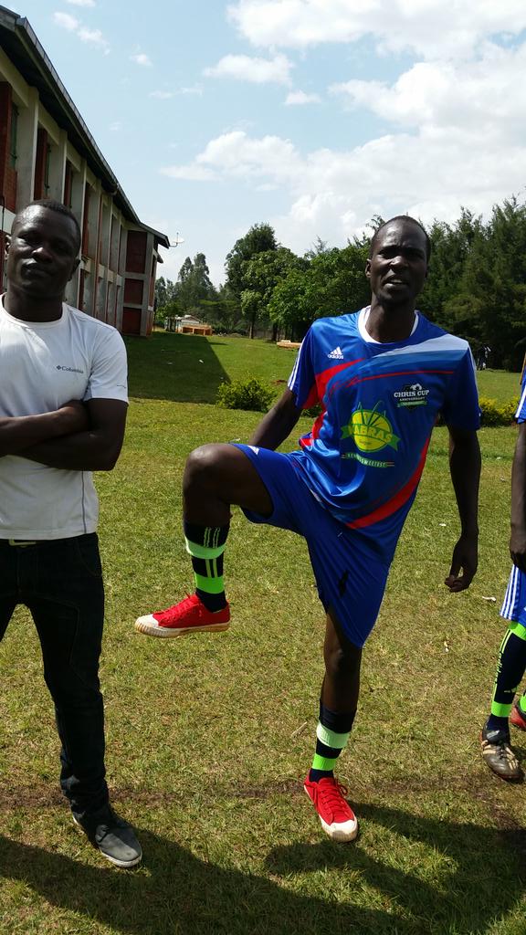 chriscup2008's tweet photo. Teams warming up Chriscup at 10years 2019. Proudly sponsored by @Kabrasofficial at Misikhu grounds!!! https://t.co/96S4XCoHs8