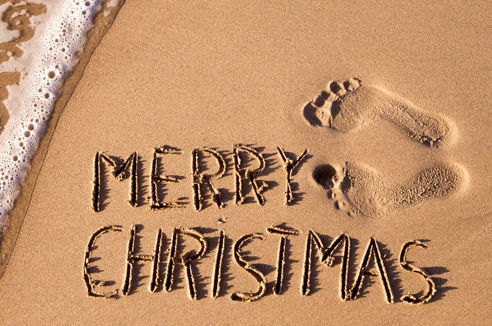BeachsideGold's tweet photo. From the team at Miami Beachside Holiday Apartments we would like to wish you a very Merry Christmas! We hope that your day and Holiday Season is filled with joy, love and prosperity. https://t.co/erO8yToLwj