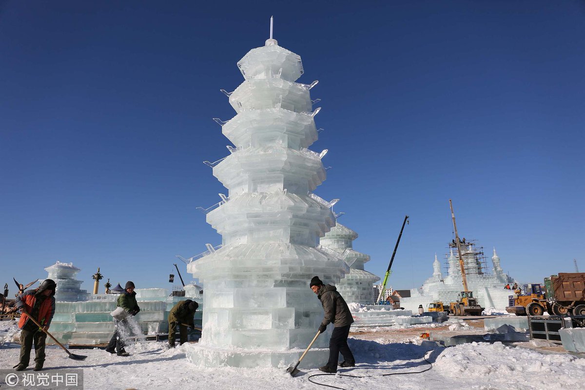CGTNOfficial's tweet photo. With 2019 right around the corner, artists make their last-minute preparations for the vivid ice sculptures at an ice festival that will open on Dec. 30 in Chengde, north China's Hebei Province, welcoming the New Year in a most icy way https://t.co/KHRTaoLSFh