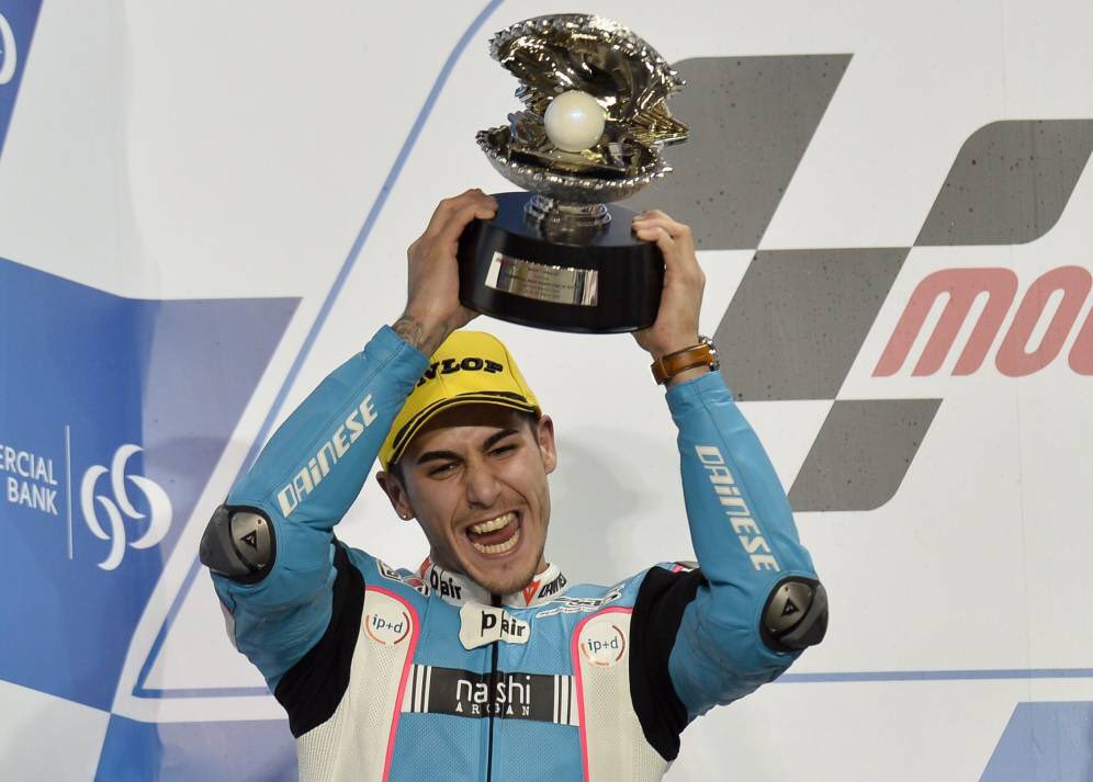 aanna_14's tweet photo. Acabo de ver la carrera de Qatar 2016 y ver a Luis Salom en el podio es tan bonito..🥺💖 #AlwaysLS39 https://t.co/ldm5IH06LP