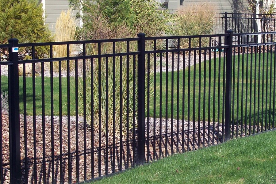 aruvilnyc's tweet photo. Things to look for in an #aluminum #ornamental #fence https://t.co/bHq3uwBdZn https://t.co/wTAOQqYHJa