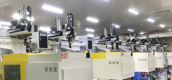 ShiniPlastics's tweet photo. Experience Sharing: Automation in Small Household Appliances Manufacturing
Check details at link https://t.co/8tWtAhuVPI …
#shini #dehumidifier #robot #plastic #polymer #hopperdryer #loader #controller #mixer #doser #chiller #beltconveyor #plasticauxiliary #anciliary #Grinder https://t.co/KIluAwsAv6