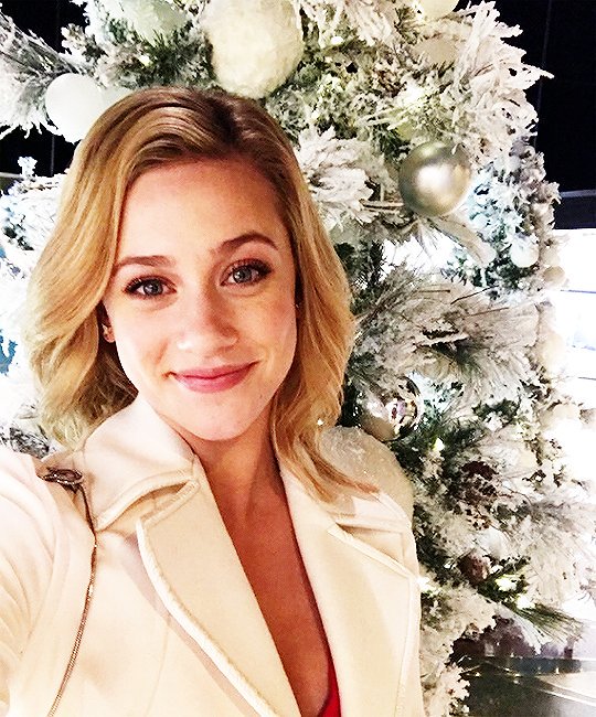 CanIDoItForMe's tweet image. #MerryChristmas @ALifeOnPaper