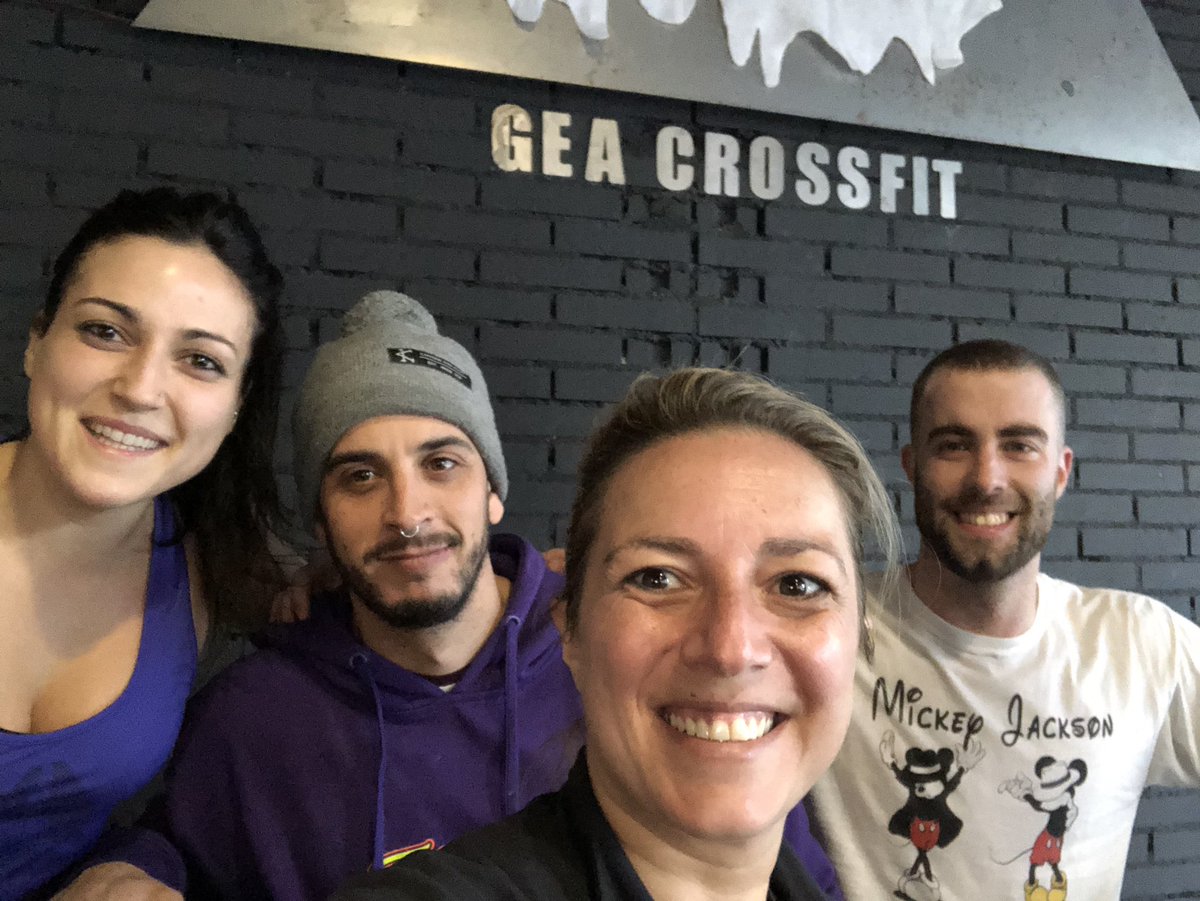 What does a Peaker do on the morning of Christmas??? Work out, of course!! <a href="/MyPeakChallenge/">My Peak Challenge</a> <a href="/ESSpeakPeakers/">SpanishSpkPeakers</a> <a href="/F1ghtCamp/">Everyday Athlete</a>