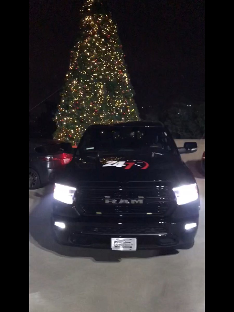 appleroadside's tweet image. 