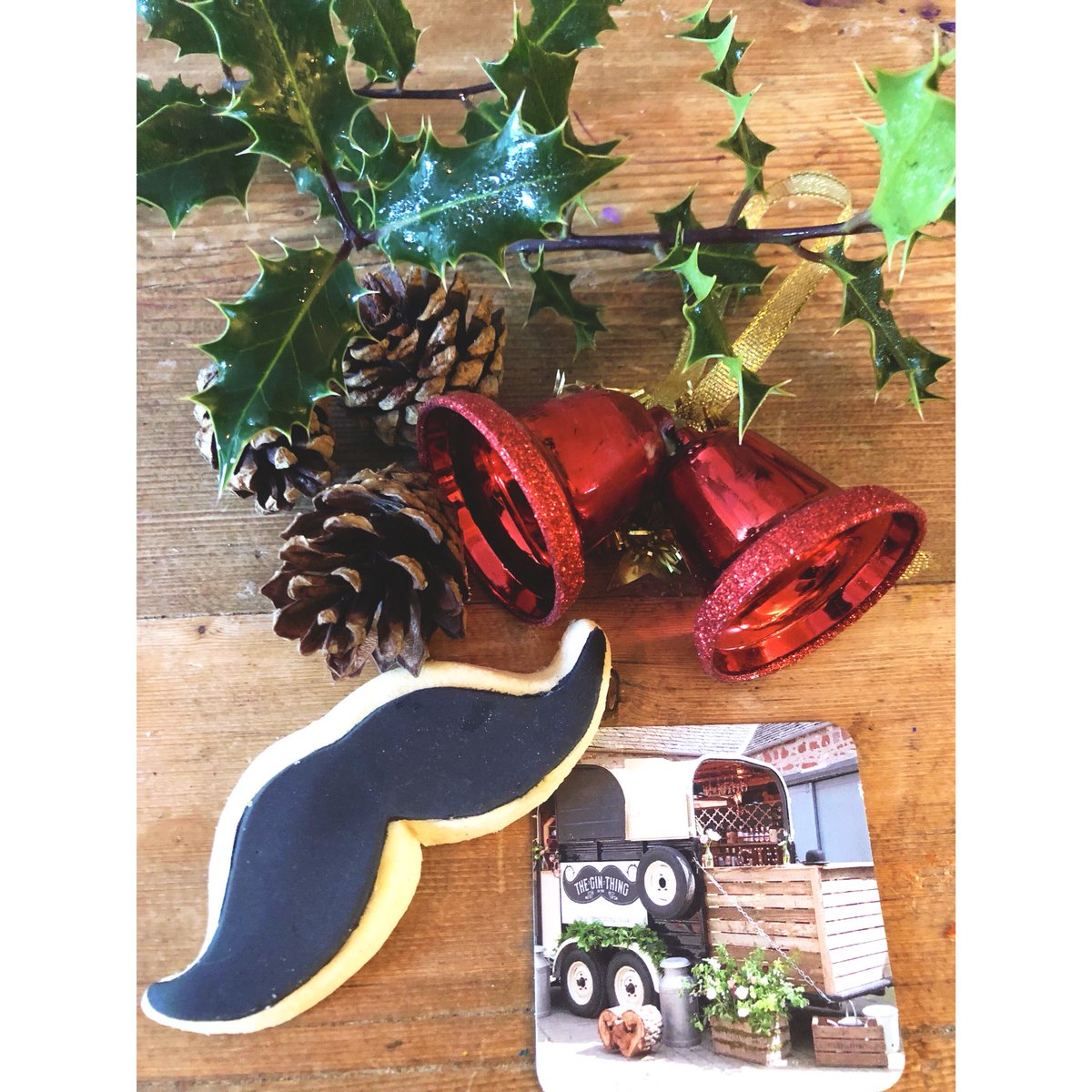 Wishing our customers, supporters, friends and all a wonderful peaceful festive time #weefestivetipple #christmasgin #kindnessrocks