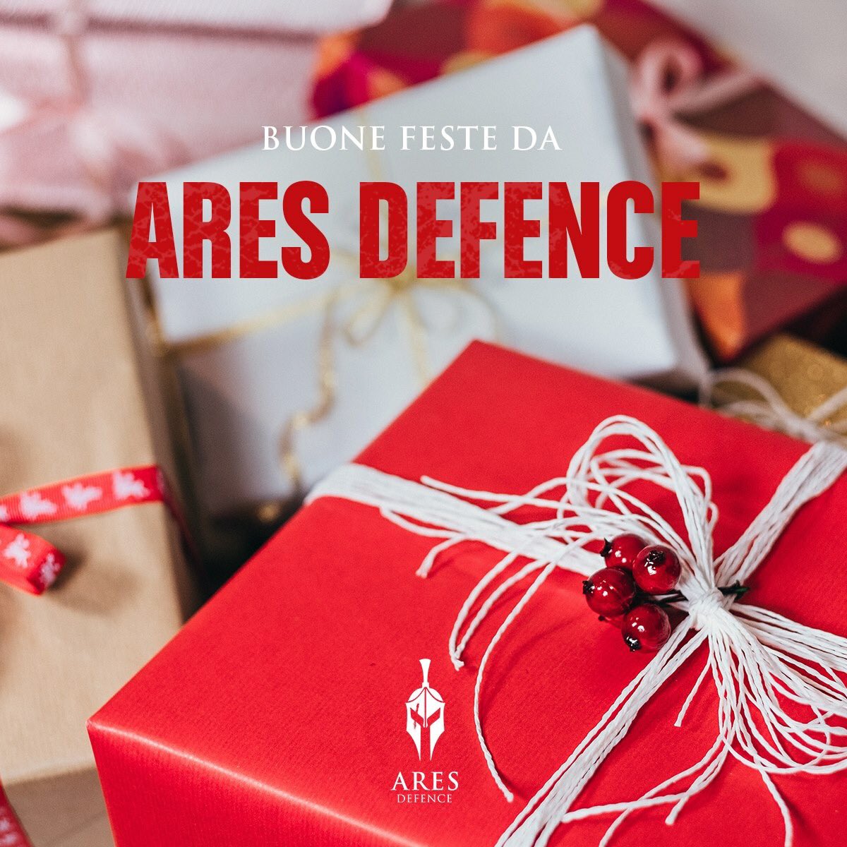 ARESdefence's tweet photo. Il Team di ARES Defence augura a tutti Voi buone feste!!!🎅🔝🎄

#WeAreARES #MerryChristmas #BuonNatale #KravMaga #TiroOperativo #Survival #Pugnale #training #best #amazing #mantracking #fun #passion  https://t.co/XtKHOmQfpn https://t.co/W3zOpBAglH
