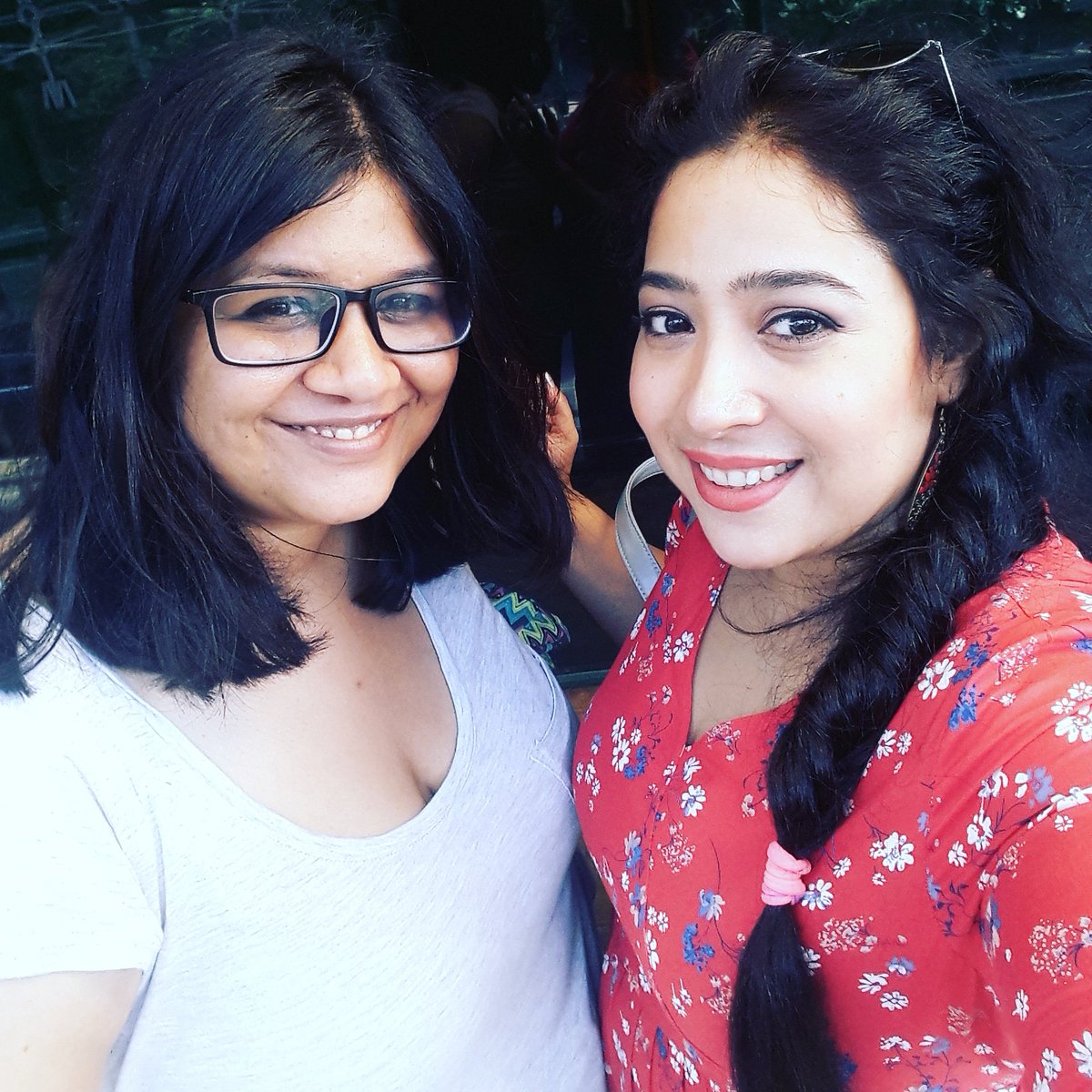 RetroInc1's tweet image. We #Love you..@raddujour 
#trip3 #releasingshortly
#newmusicvideo #retroband #retromusic #entertainment #soulfulmusic #bollywood #Classics #vintage