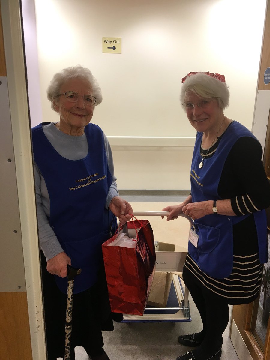 CHFTSCBU's tweet photo. Lovely League of Friends Ladies delivering goodies for our Neonates @CHFTNHS spread the 💕 https://t.co/hTIxCY8OzH