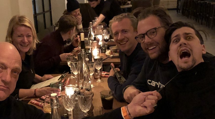 Onze @jermainde neemt het binnenkort op tv op tegen de grote Herman den Blijker -> jre.eu/nl/nieuws-1/ni… En natuurlijk zijn we voor onze Jermain! #JRENL