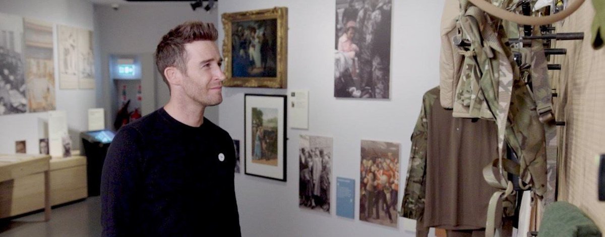 HelenTT_MO's tweet photo. #Day24 #jayadvent #adventcalendar #ChristmasEve 
https://t.co/2PCKNe9kBn

This year as part of the #ThankYou100  @PoppyLegion  with @Ancestry they traced @JAYJAMES
 ancestry back to #WW1 at the @NAM_London

#WATCH here ⬇

https://t.co/zUNpBBtF0t https://t.co/tanP2nXXyA
