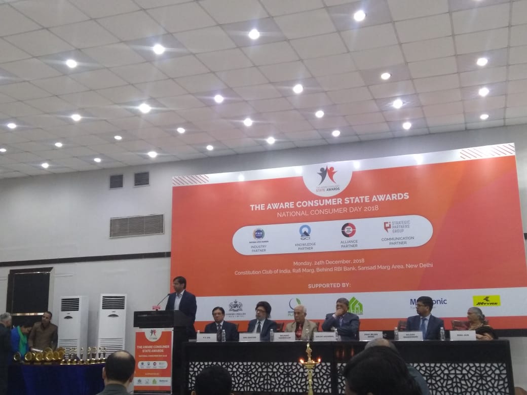 Mohit Khullar &amp; Jaiyesh Yadav from <a href="/QualityCouncil/">QCI #qualitymatters</a> presenting the methodology and ranking process of the #AwareConsumerAwards2018.