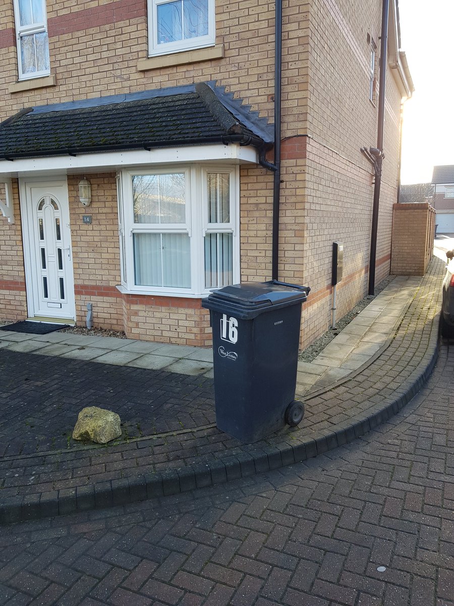 Rob Knowles tweet media