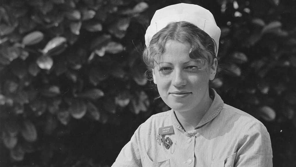 "I have been very fortunate to have a lifelong career in midwifery; it has at times been stressful, tiring, joyful, demanding &amp; rewarding." Our Maternal &amp; Neonatal Clinical Lead @AnnRemmers looks back at a lifelong career in midwifery ow.ly/qOmP30n3FWB #betterbirths