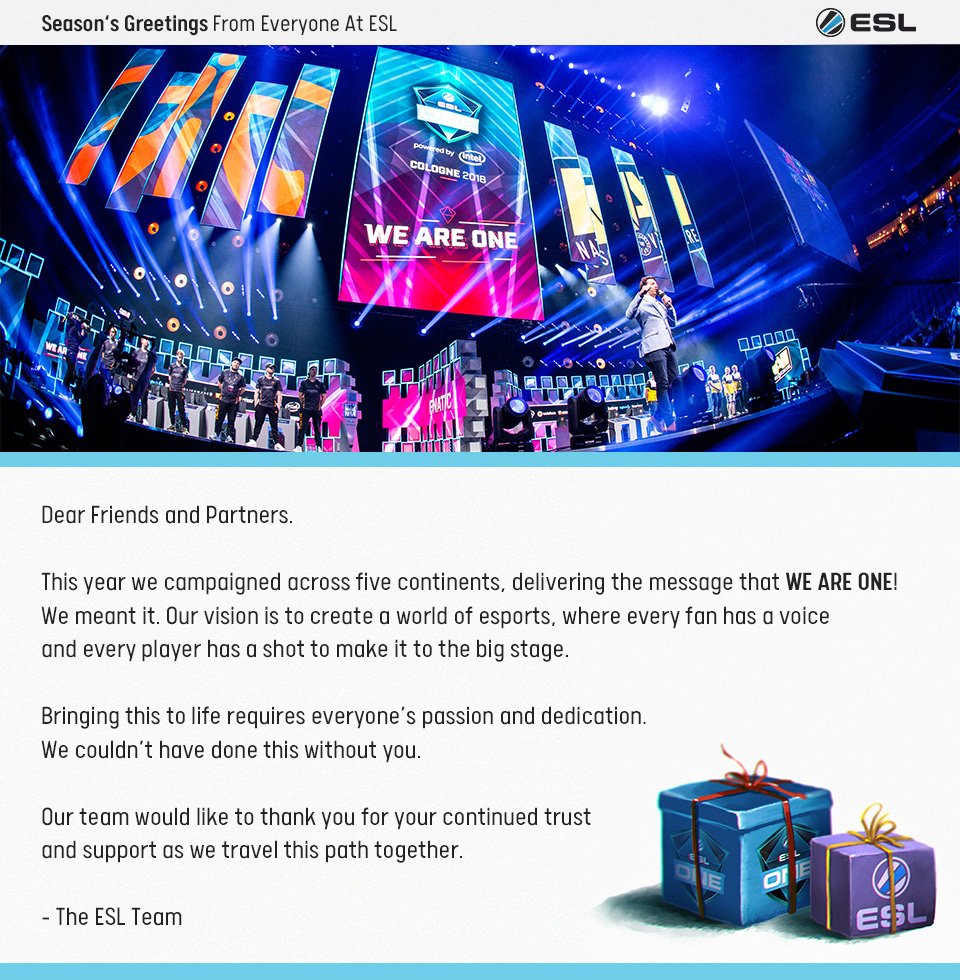 RalfReichert's tweet image. Merry Christmas everyone. Hope you had a lovely 2018. Hugs