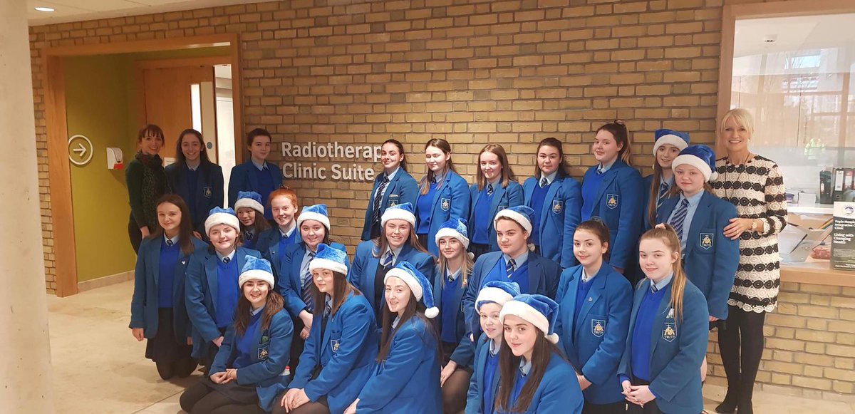 WesternHSCTrust's tweet photo. #ThankYou Momentum Choir, St Mary's College and St Mary's PS, Claudy for singing at our North West Cancer Centre #WT12DaysOfChristmas https://t.co/wvIq8CQsWT