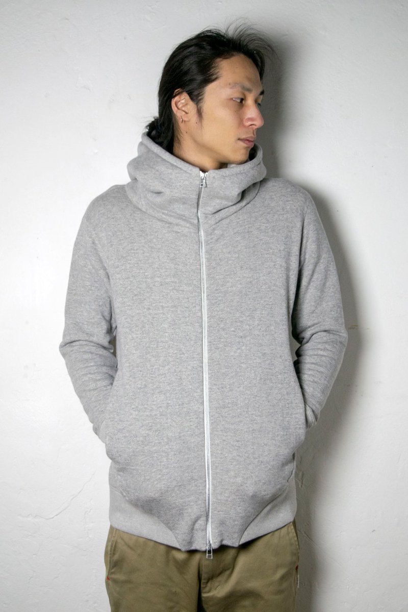 Bonita ボニータ Hatra Hatroid 19ss I Parka Lp Grey Iパーカーlp グレー Ho01 T Co Yor1dbwny1 ハトラ定番の前開きパーカー フードぐちにフォルムづくりのため綿芯を縫い込み 後ろパネルは ハの字 に切り返す事で美しく形作っ