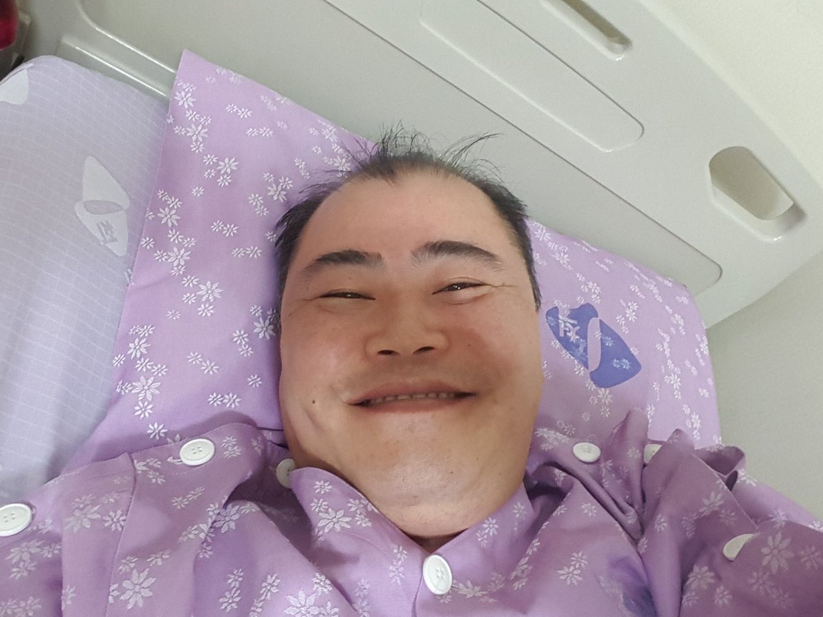 ziba73's tweet photo. 전 비록 잉여의 몸이지만...

성탄을 맞아
트친 여러분과 그 가정에
항상 행복과 사랑이 함께 하시길
진심으로 기원합니다... https://t.co/FHWE0p2mdE