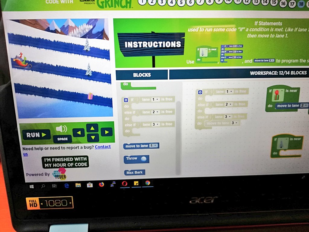DydaCode's tweet image. Neodolali jsme vánočnímu programovani. CO VY? #hourofcode2018 #HourofCode #codeorg #opava