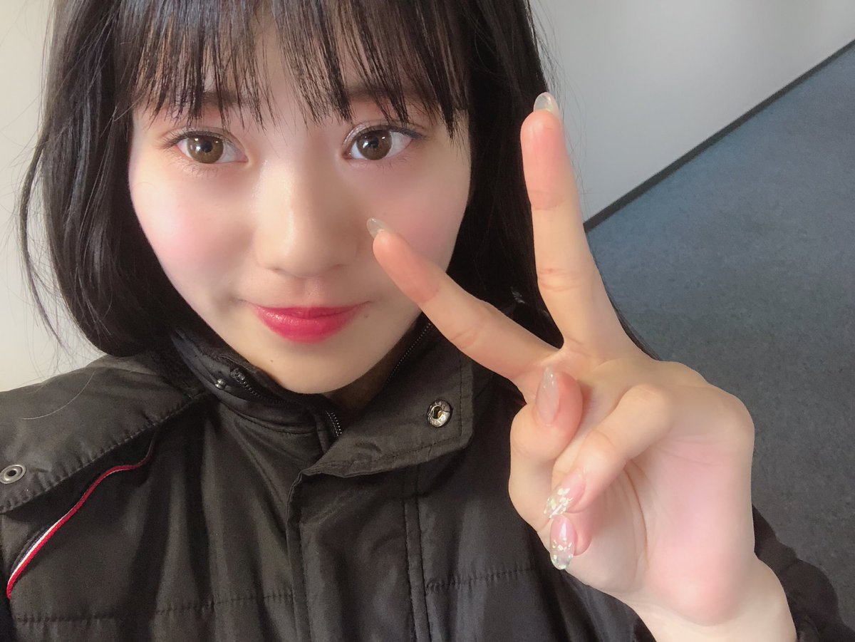 osu_yui_'s tweet photo. クリスマス路上LIVE、握手会も
ありがとうございました🎅🏻💘💘
最後の路上ライブでした😢楽しい時間はあっという間ですね〜🙂
まだクリスマスって感じしてない🙄クリスマスパーティーしたいですね😗
メリークリスマスイブ🎅🏻🎁
#おーえすゆー https://t.co/0Mgzgkrrfn