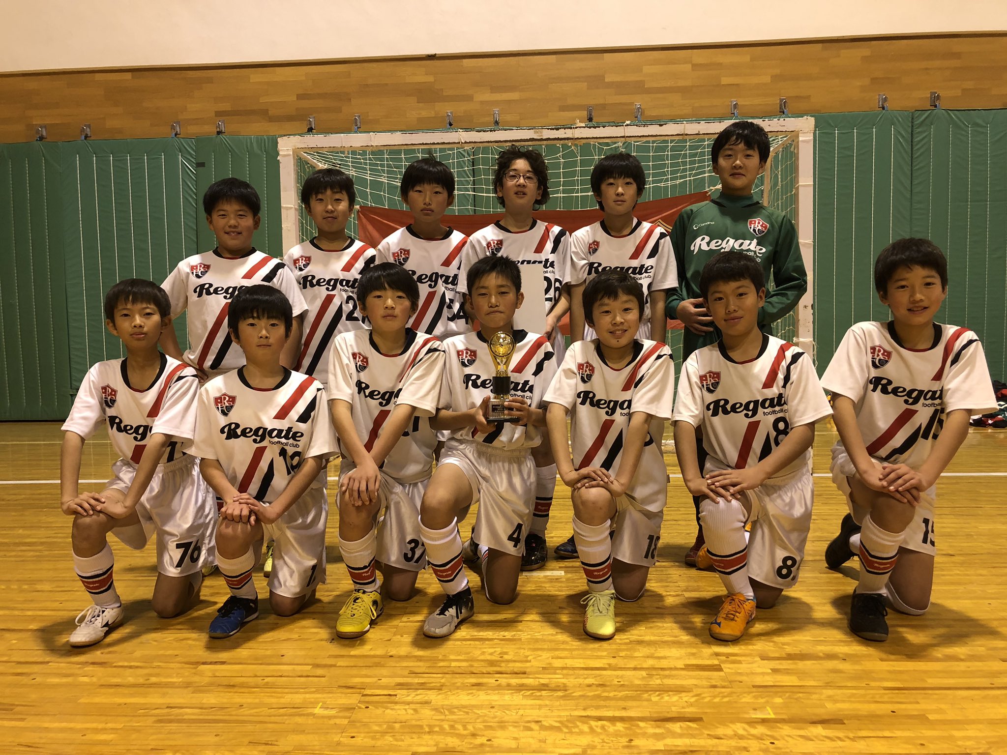 Fc Regate 郡山カップ 県南大会結果 優勝 Fcレガッテ 準優勝 ボアビスタ 第3位 浅川sss 第4位 バモス福島ホワイトリバーfc 県大会に出場決定しました 6年生全員で勝ち取った優勝でした 全員が責任を持ってプレーしてました ヤマカン 郡山カップ