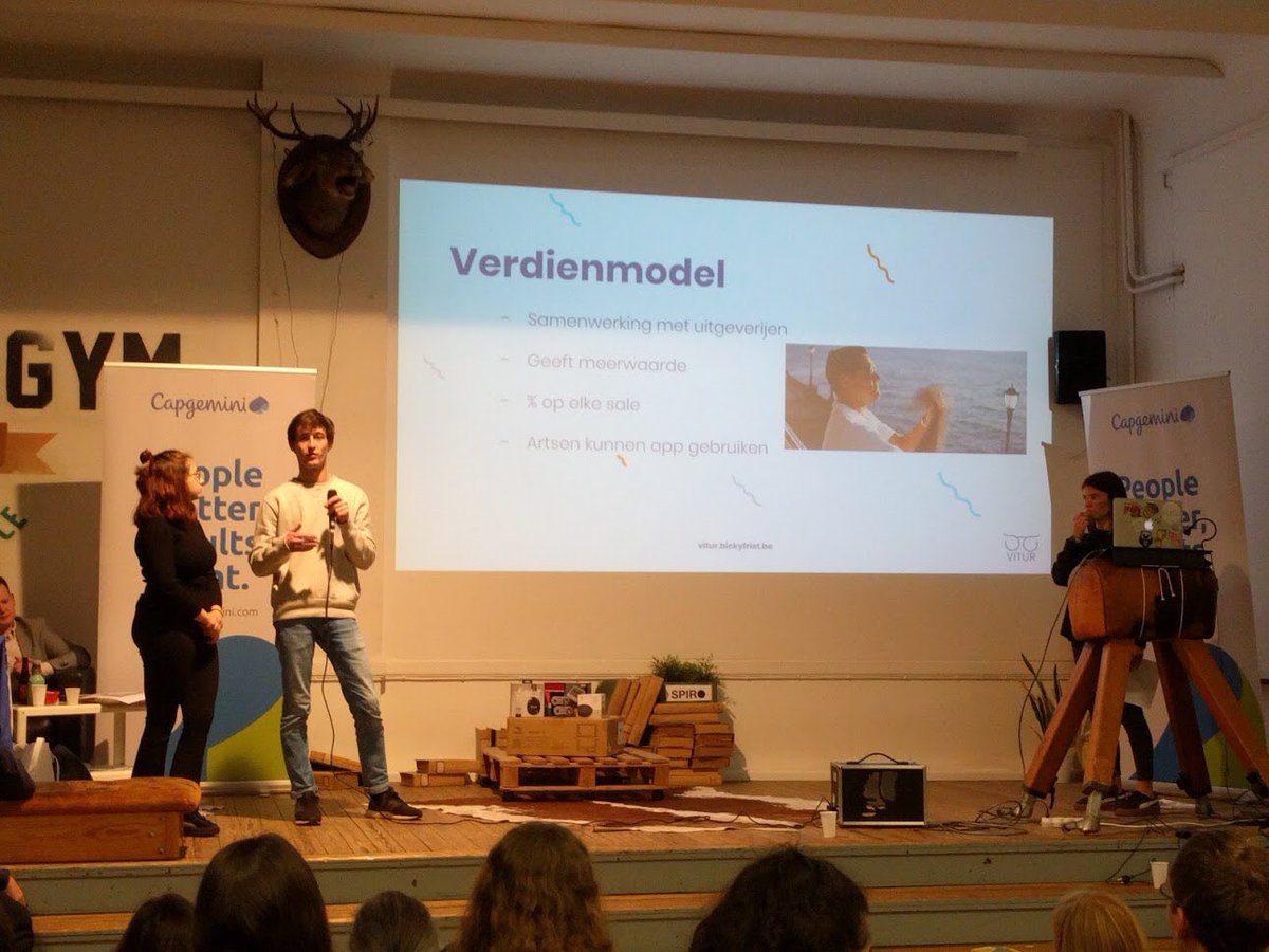 spiro_create's tweet image. Last week two of the SPIRO team members ended up in the finals of the Capgemini Belgium “learn the future” hackathon.

Great job guys!
#Hackapgemini #HackaThomasMore