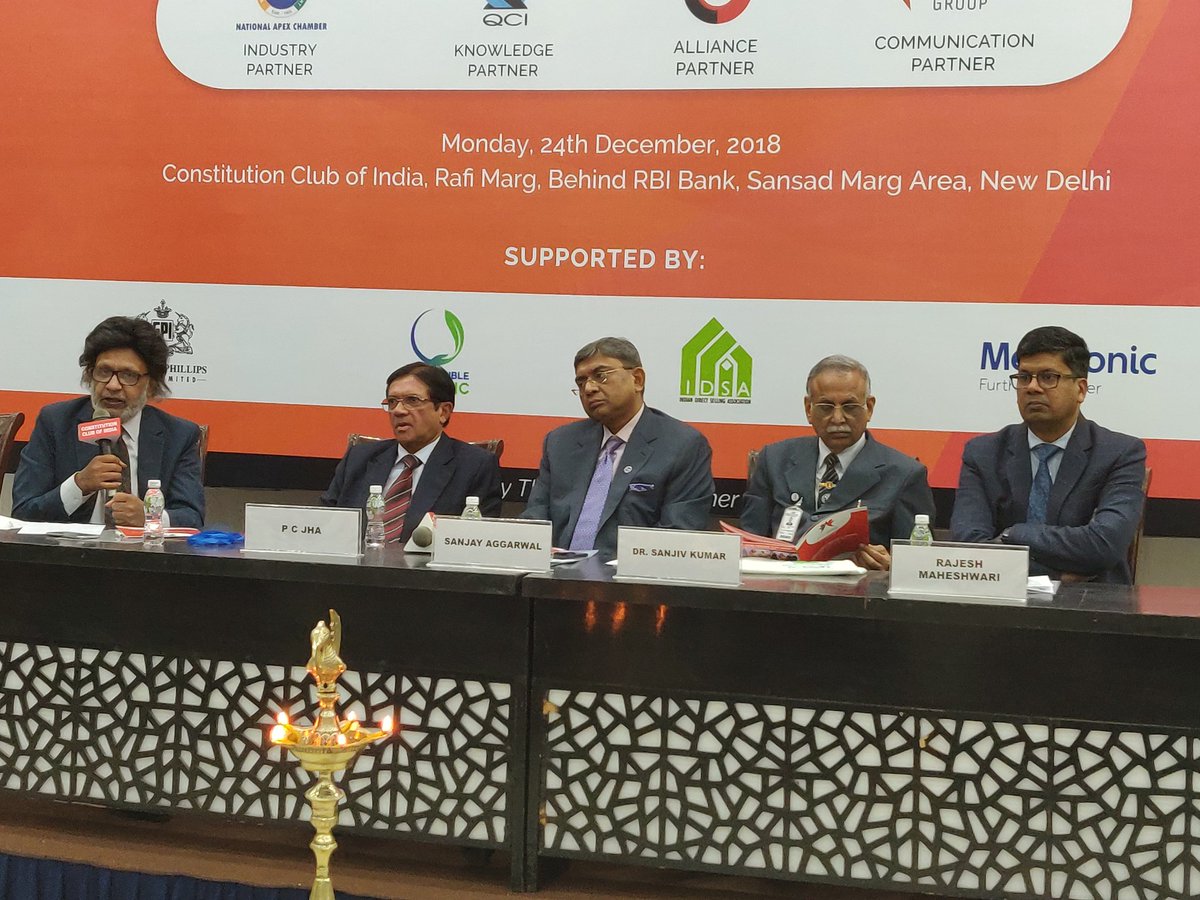 Our moderator Anil Khaitan asks the final question of the evening to the panelists - "How governance towards people can be made into a movement?" #AwareConsumerAwards2018
