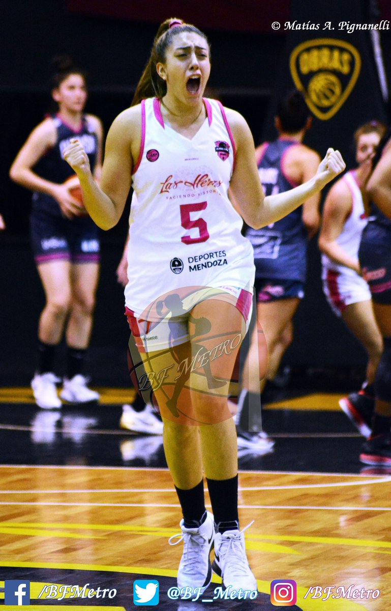 BF_Metro's tweet photo. #PremiosBFMetro2018 Jugadora de mayor progreso (compartido 1/2): @gauna_vicky. La mendocina tuvo presencia en las Selecciones Argentinas de Menores, jugó los JJOO de la Juventud, LFB con Las Heras y resultó campeona y MVP del #ArgClubesU17F y de la Mendocina con Andes Talleres https://t.co/GrnbgSnDta