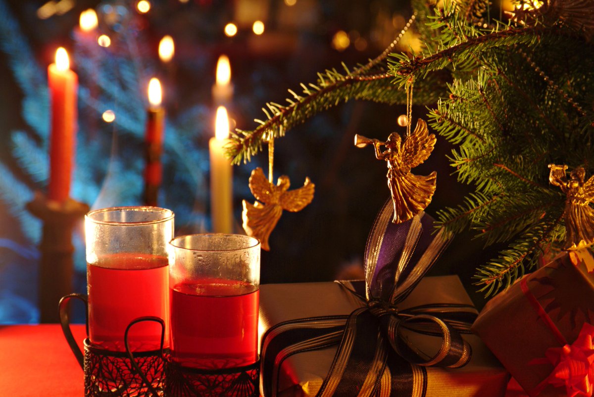 pactoglobal's tweet photo. Para esta #Navidad :

☑️Busca juguetes de madera o tela
☑️Usa🔋recargables para juguetes
☑️Lleva siempre tu 🛍️ reutilizable
☑️No uses 🥛, platos y 🍴de plástico
☑️Evita el exceso de envoltorio en comidas
☑️Intenta envolver tus🎁con diario o papel craft

¡Por un 🌎+ #Sostenible! https://t.co/MJH8vqXHQl