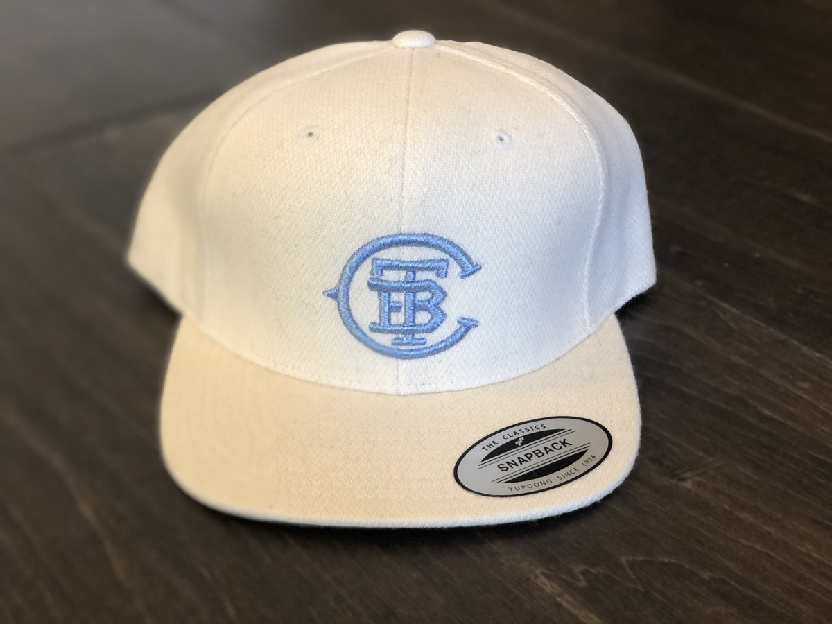 TheBuckClub's tweet image. Christmas Eve Hat Giveaway!!! follow, retweet, and Send us your favorite golf picture of 2018 and we will pick a winner 🙌🏼 #MerryChristmas #TBC