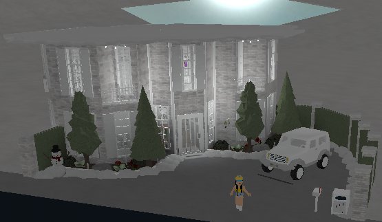 BloxBurgPro's tweet photo. What a nice house! #ChristmasEve https://t.co/Be50ArS6cM
